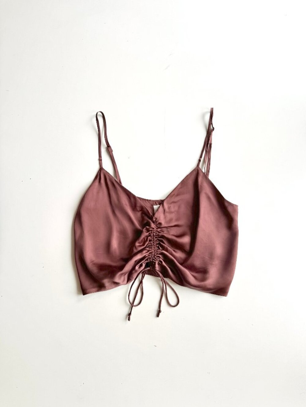 Aritzia WILFRED Verso Brown Satin Cropped Ruched Front Cropped Tank Top, Size XS